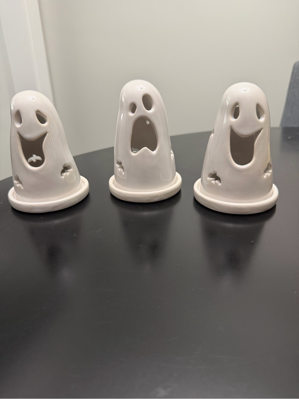 Ceramic Ghost Tea Light Holders - White
